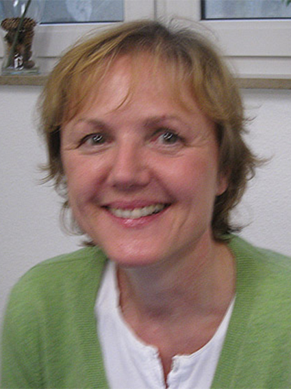 Ursula Lichtenauer-Pfeil, Unsere Besonderen Leistungen: Osteopathie für Säuglinge, Vojta-Therapie, Manuelle Therapie, Schmerzbehandlung